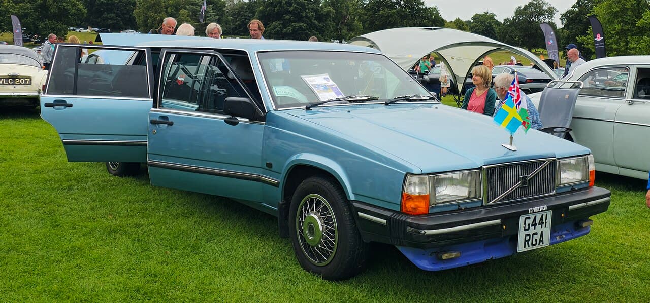 Volvo 740